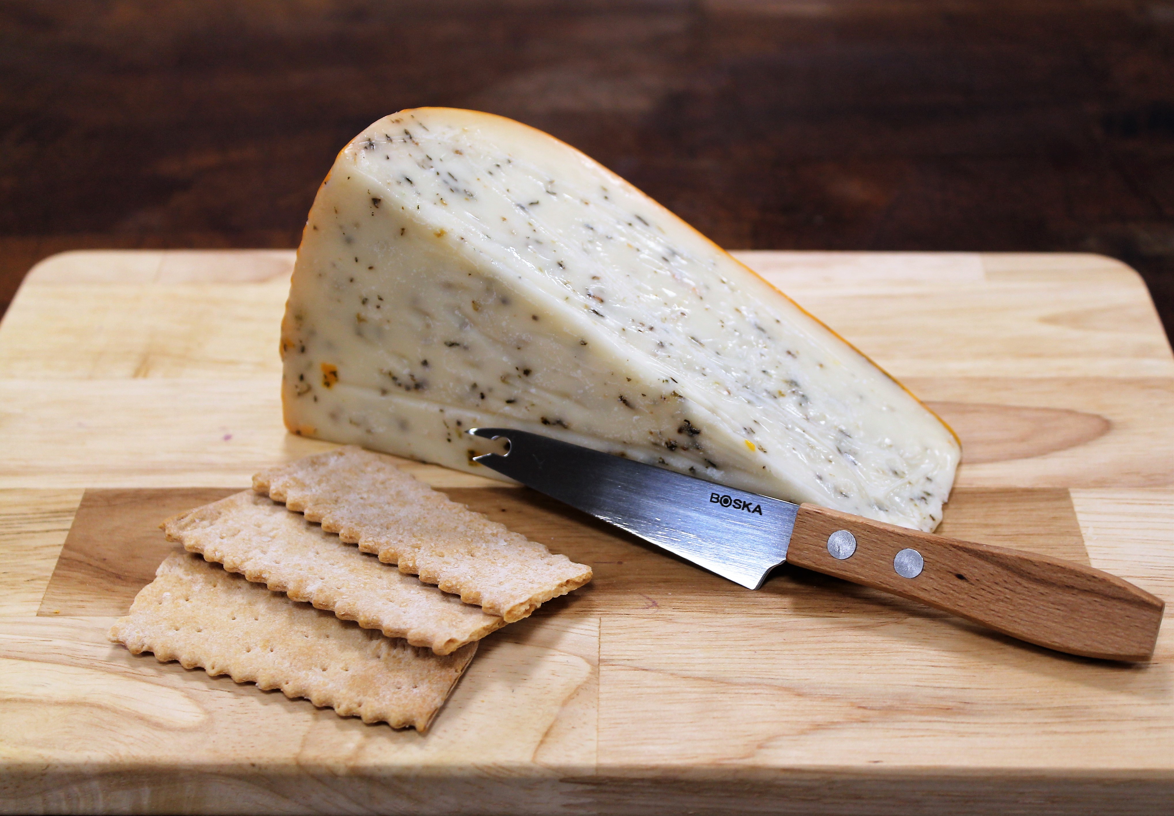 Pesto Basil Gouda Eau Galle Cheese